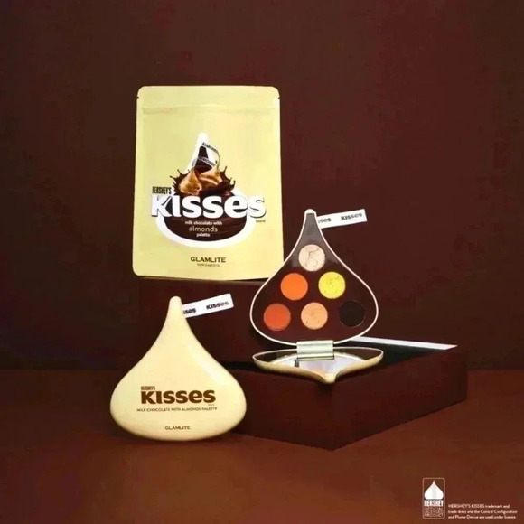 Glamlite Hershey's Kisses Milk Chocolate Almonds Eyeshadow‎ Palette Makeup - Picture 1 of 3